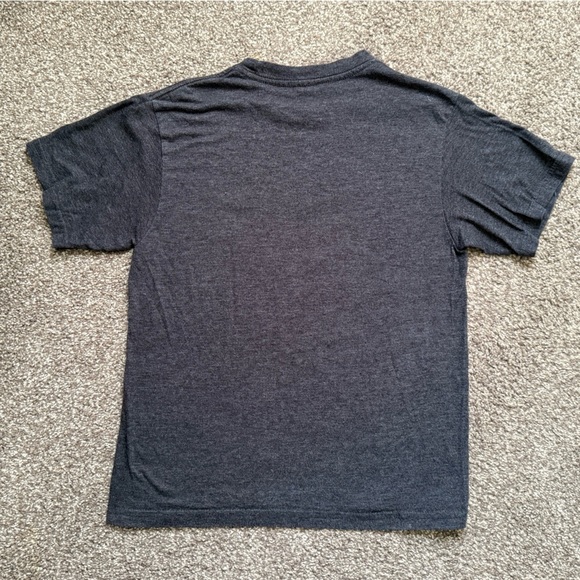 Kids graphic print patriotic T-shirt. Gray. Medium - Picture 4 of 4